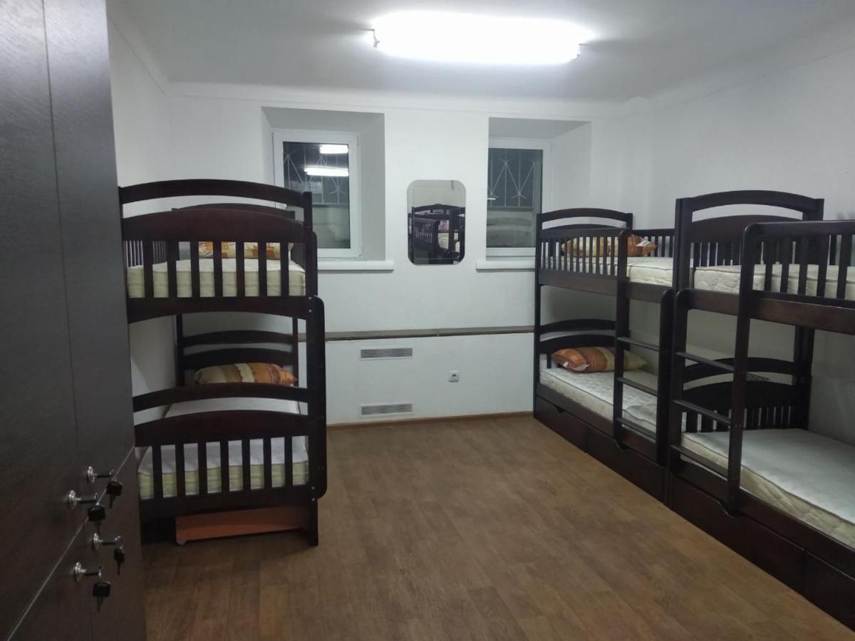 Cool Traveler Hostel Kijev Kültér fotó