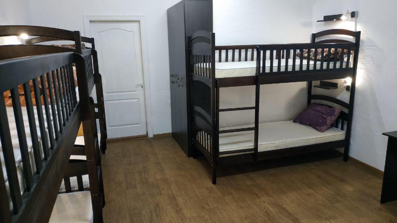 Cool Traveler Hostel Kijev Kültér fotó